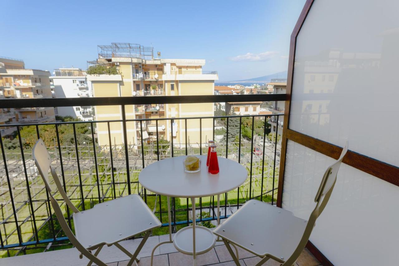 Le Tre Ccc Bed and Breakfast Σορέντο Εξωτερικό φωτογραφία